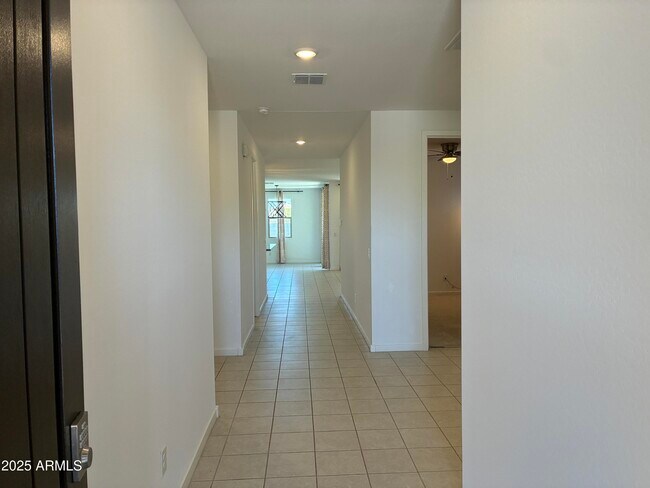 Foto del edificio - 27371 N 176th Dr
