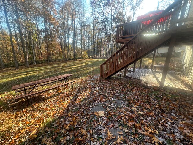 Foto del edificio - 4562 Gavin Woods Ct