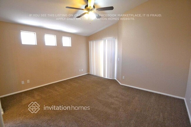 Building Photo - 2626 S 156th Ave
