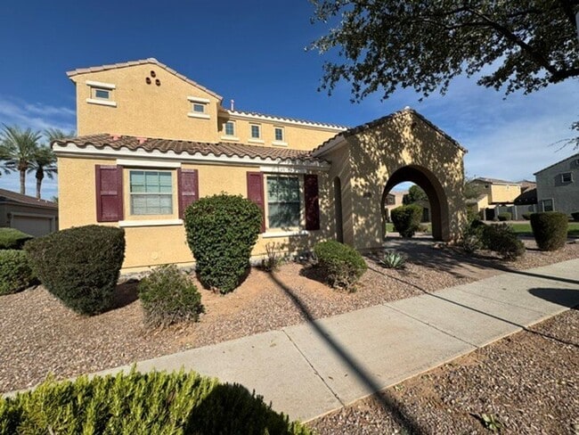 Building Photo - **STUNNING 3 BEDROOM/2.5 BATHROOM HOUSE IN LOCATED IN LYONS GATE (RAY & HIGLEY)**