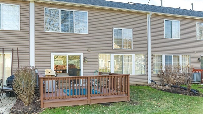 Foto del edificio - 1272 Silk Oak Ln