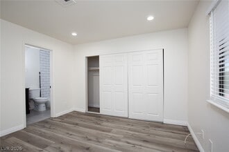 Building Photo - 737 Rock Springs Dr