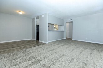 Costa Mesa Apartments photo'