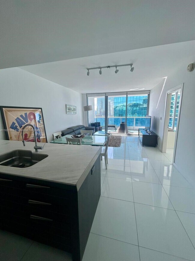 Foto del edificio - 200 Biscayne Blvd Way