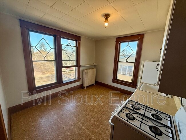 Foto del edificio - 731 W 18th St