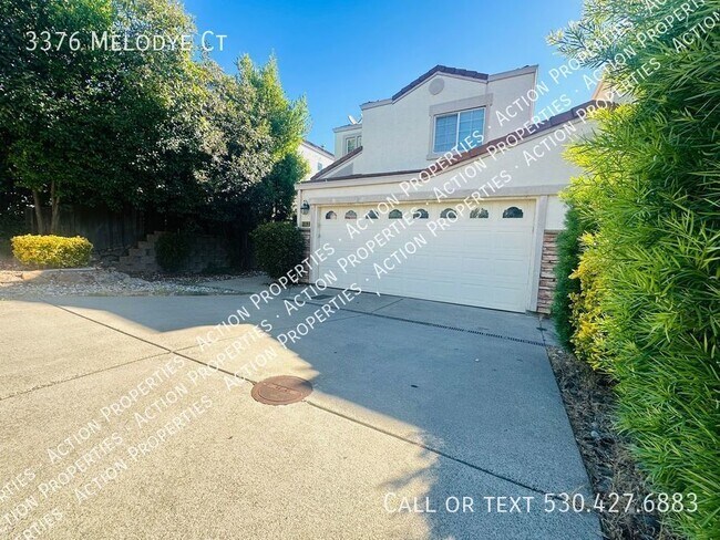 Foto del edificio - Large 3 Bedroom Townhome in Rescue - Price...