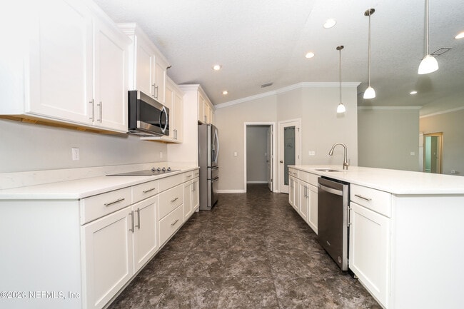 Foto del edificio - 12385 Sacha Rd