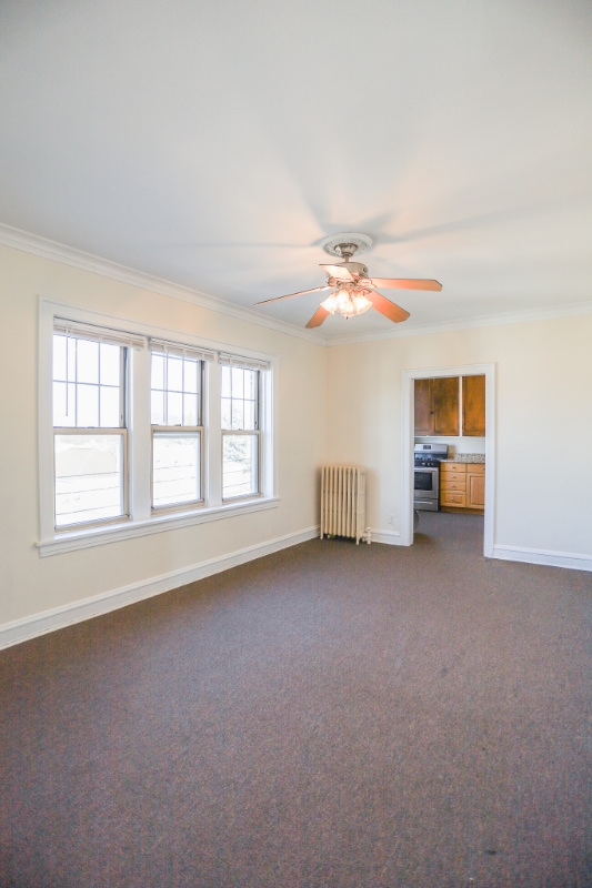 Building Photo - 5642 N Kimball Ave