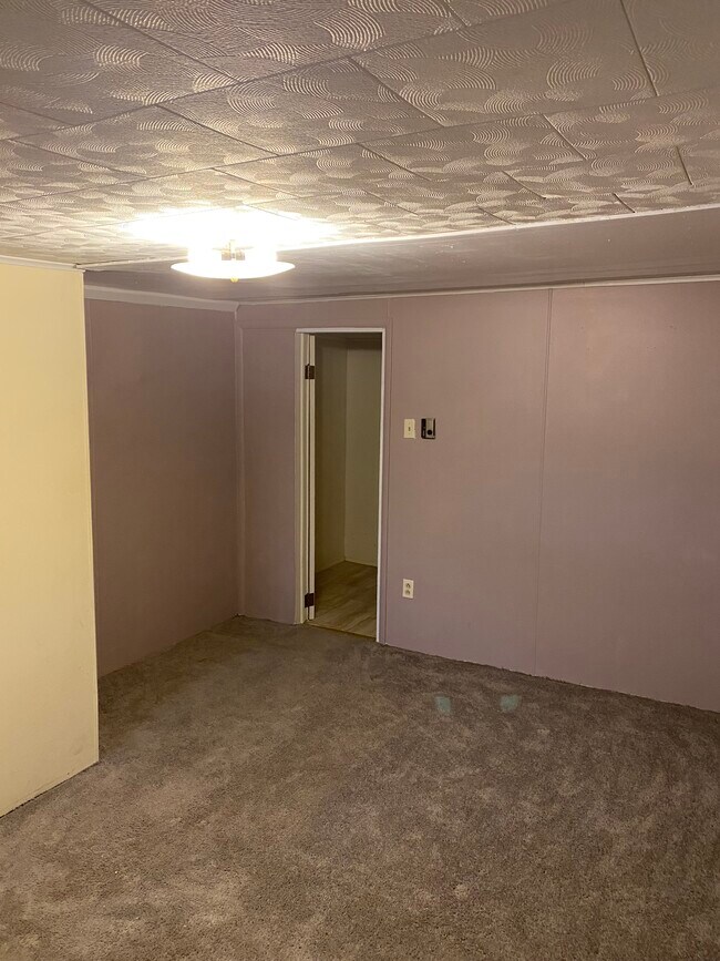 Foto del edificio - 245 S Walnut St