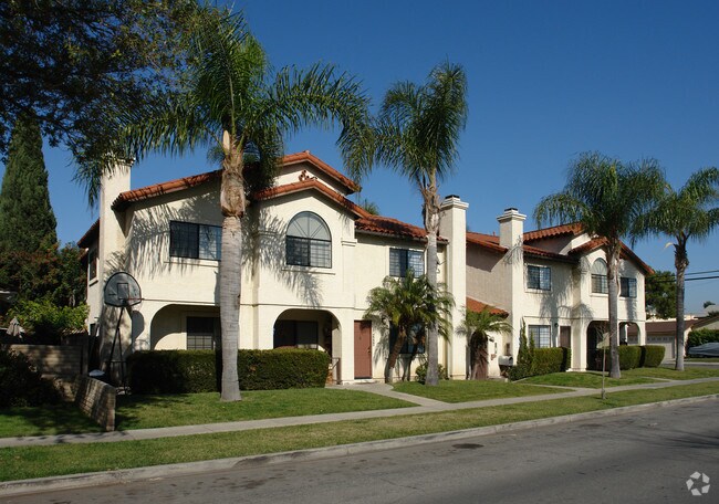 Building Photo - 4221-4227 Green Ave