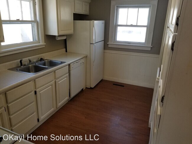 Building Photo - 3 br, 1 bath House - 311 Becker Ave SE