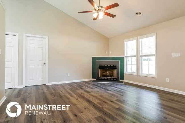 Building Photo - 1491 Smokey Mountain Dr