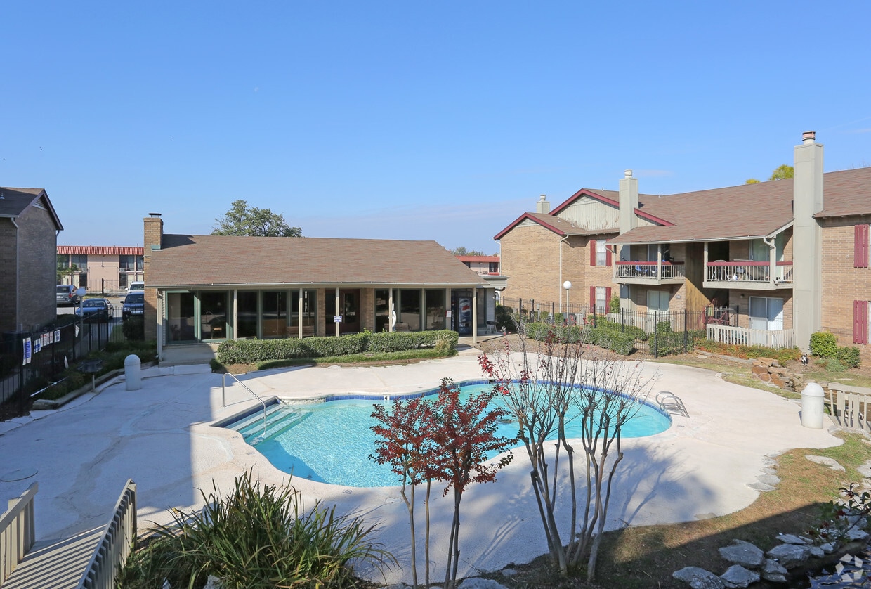 Darlington Oaks & Midtown Flats Rentals Tulsa, OK