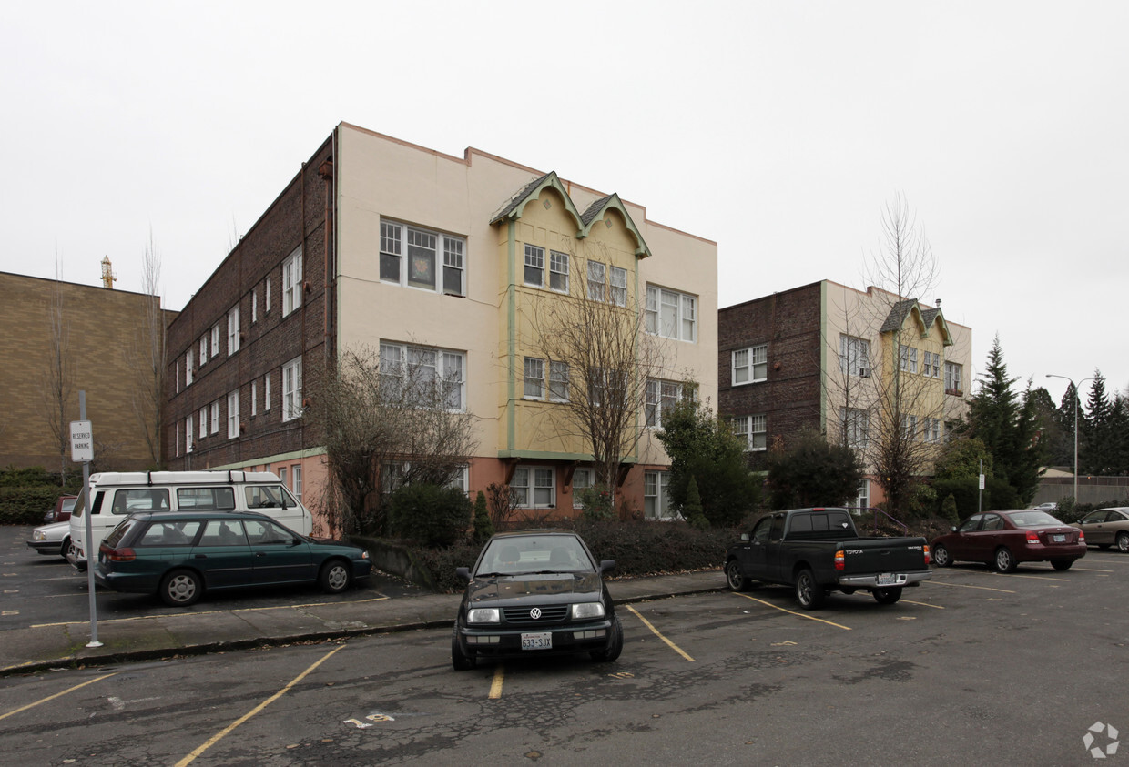 Primary Photo - Normandy Apartments