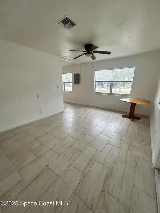 Foto del edificio - 4421 31st Ave