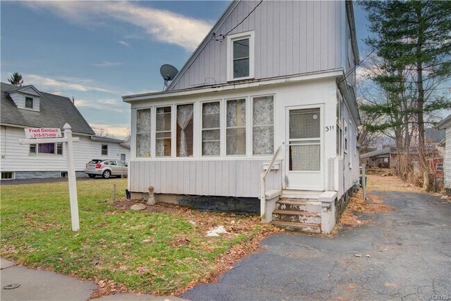 Building Photo - 311 Burdick Ave