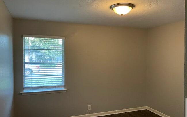 Building Photo - 13010 Creek Manor Ct