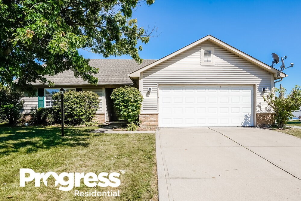 193 Brixton Woods W Dr, Pittsboro, IN 46167 House Rental in Pittsboro