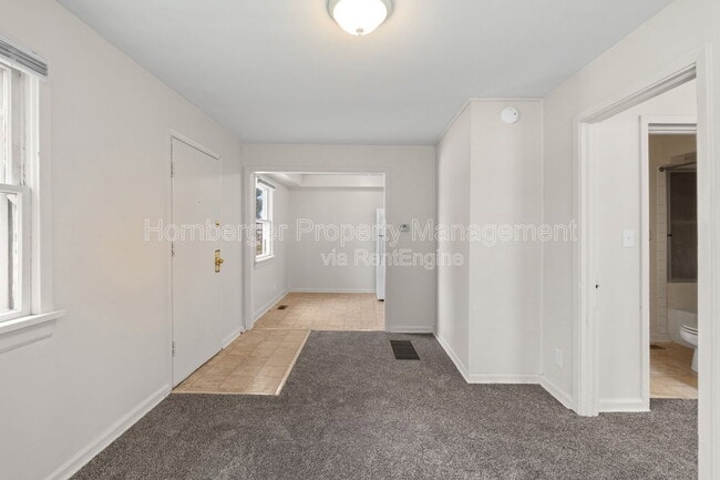Building Photo - 1509 N Wall St