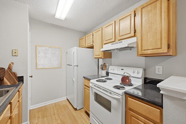 Foto del edificio - Greens of Pine Glen Apartments