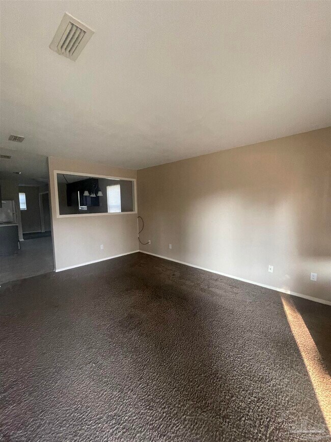 Foto del edificio - 10047 Hillview Rd