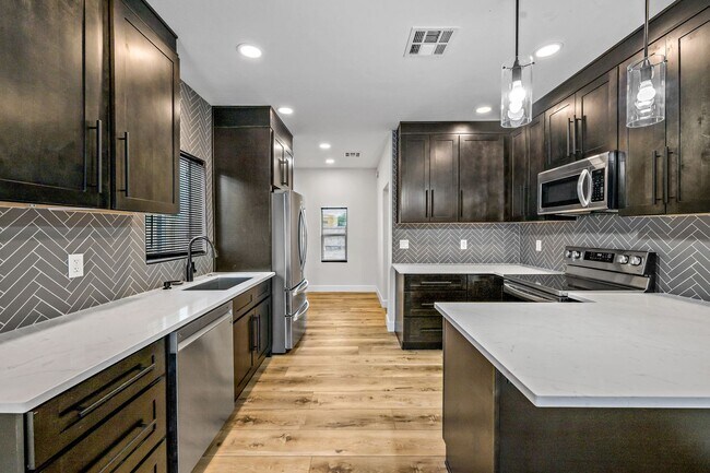 Building Photo - Sam Hughes New Home