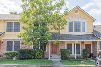Building Photo - 11901 Swearingen Dr