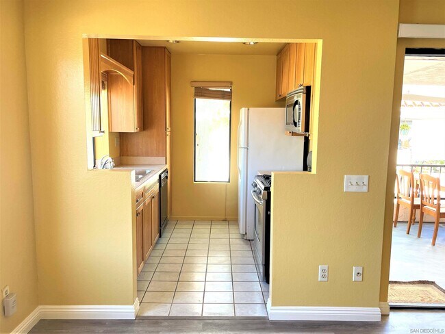 Foto del edificio - 8439 Westmore Rd