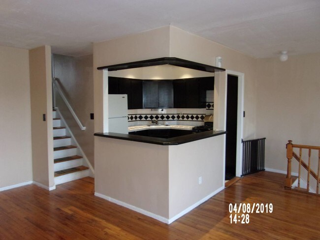 Foto del edificio - 150-00-150-89 89th St