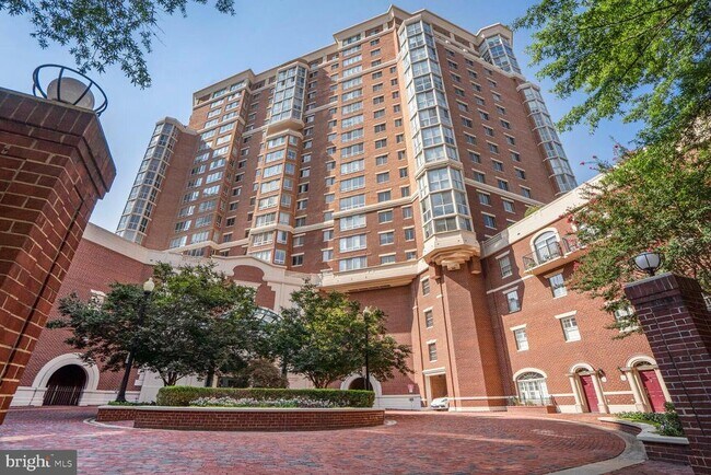 Foto del edificio - 2121 Jamieson Ave