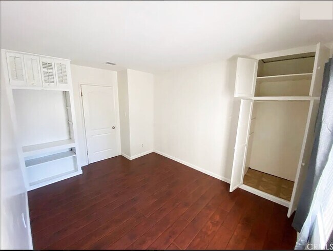 Foto del edificio - 14148 Community St