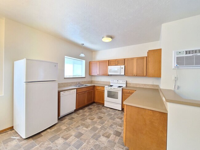 Foto del edificio - 6022 N Wiscomb St