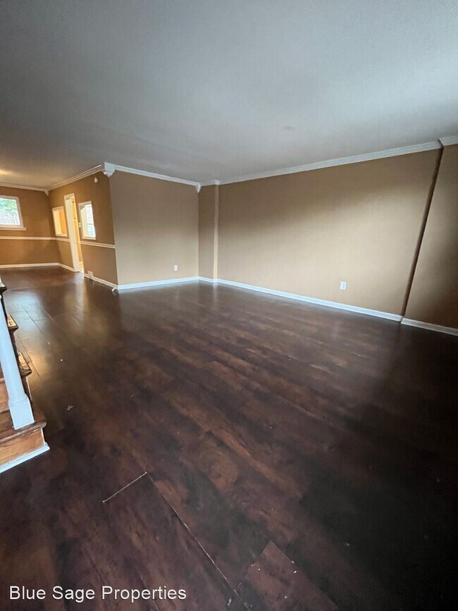Building Photo - 3 br, 2 bath House - 1244 Rainer Rd