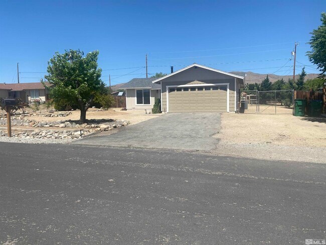 Building Photo - 27 S Tropicana Cir