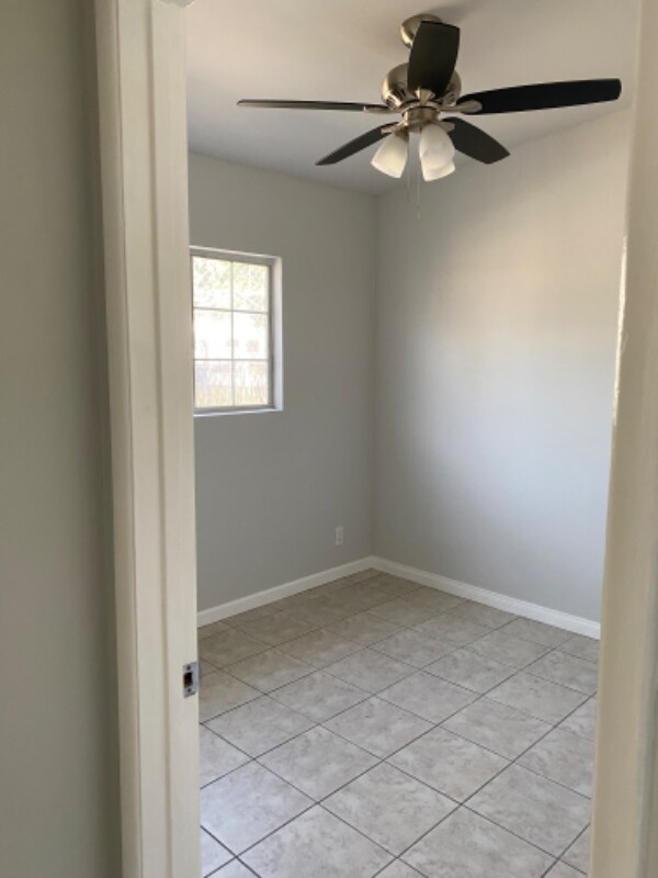 Foto del edificio - 9142 Walnut St