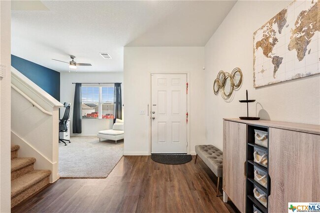 Foto del edificio - 14220 Jeannette Rankin Rd