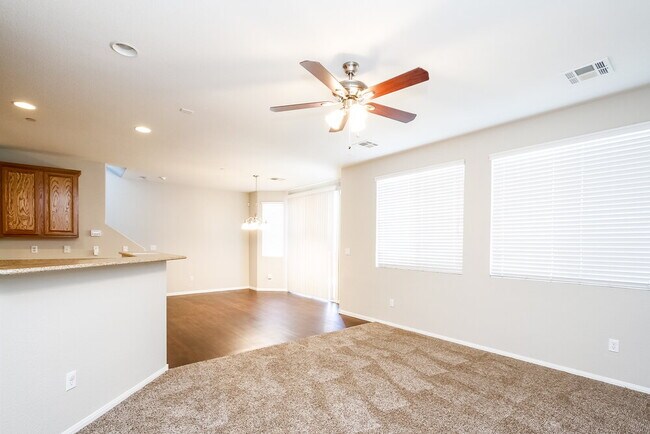 Building Photo - 6204 Bradford Island Ct