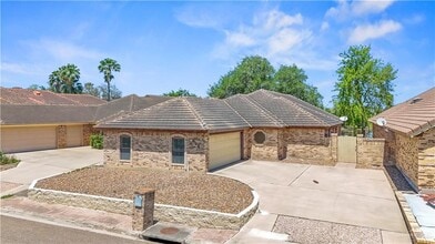 Building Photo - 814 Rio Grande Dr