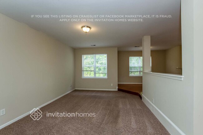 Foto del edificio - 7107 Fox Point Dr