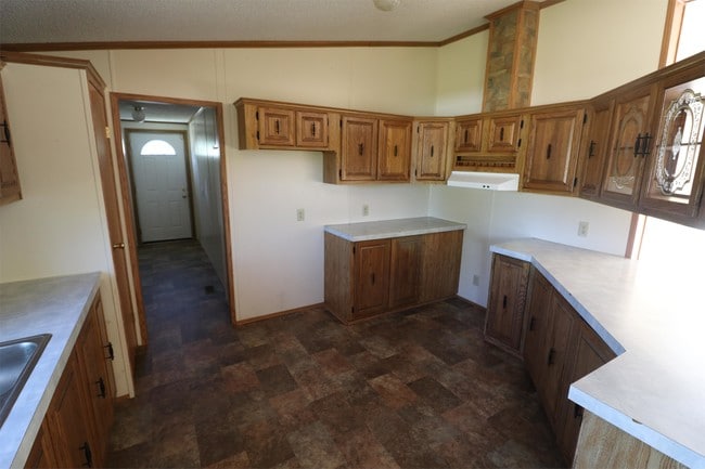 Building Photo - 15731 Waters Edge