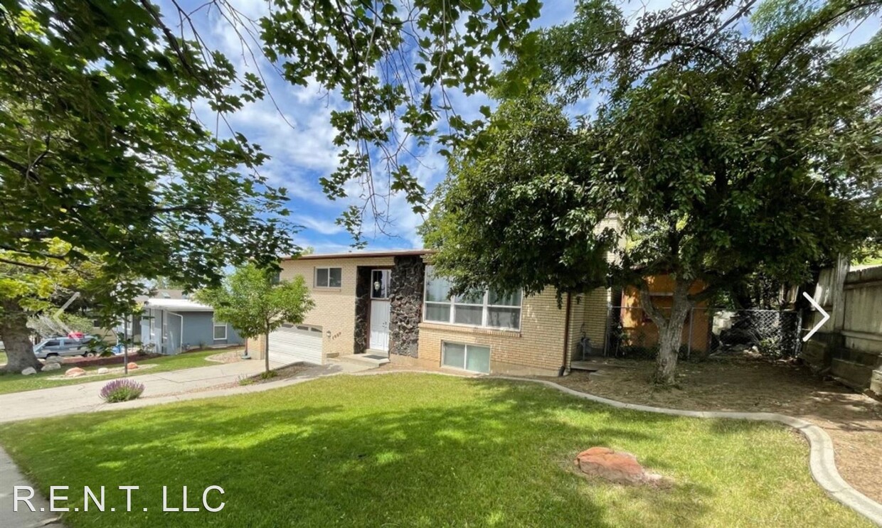 Primary Photo - 4 br, 3 bath House - 1057 Deborah Drive