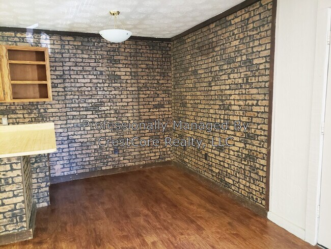 Foto del edificio - 1324 Hillcrest Ave
