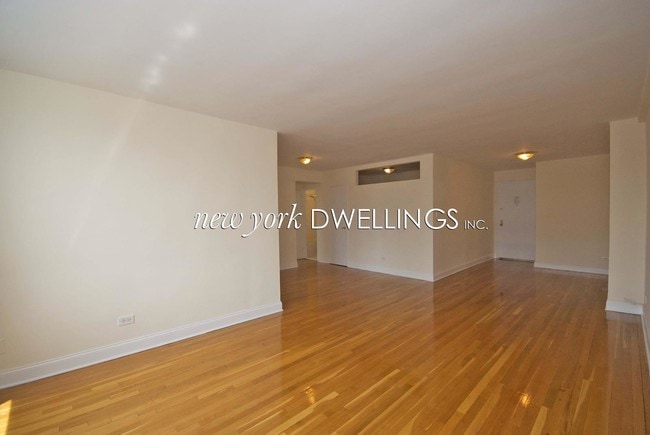 Building Photo - 60 Turner Place