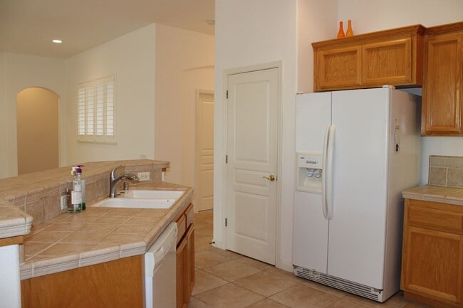 Building Photo - 4138 Tahoe Vista Dr
