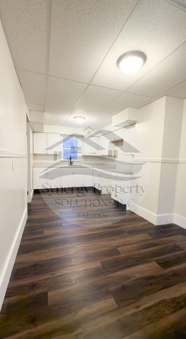 Foto del edificio - Large Home Available Now