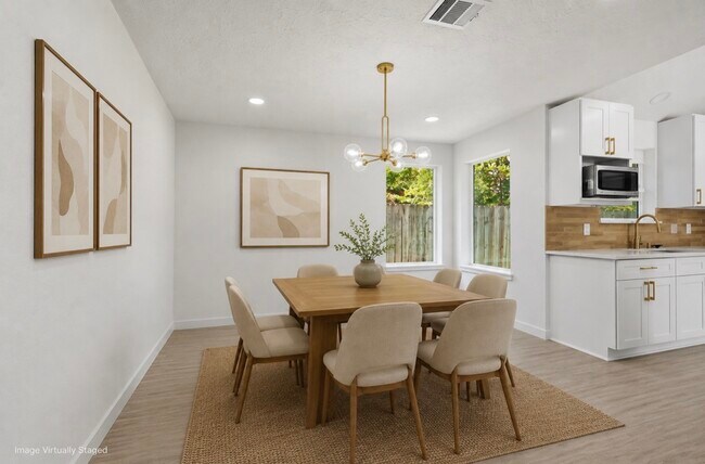 Foto del edificio - 25402 Thistlewaite Ln