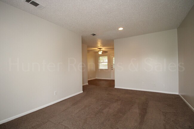 Foto del edificio - Charming 3-Bedroom Home in Northeast Killeen