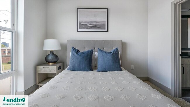 Foto del edificio - 640 21st Ave N