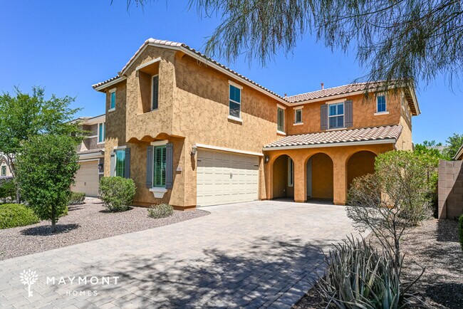 Building Photo - 2530 W Perola Dr