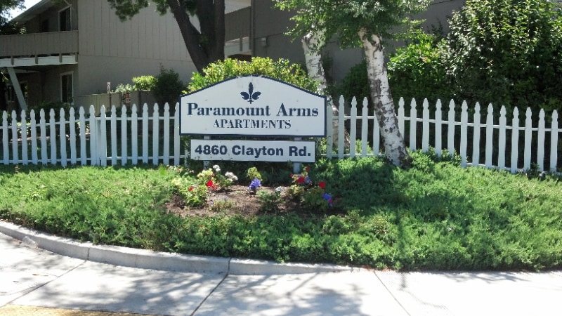 Primary Photo - 4860 Clayton Rd